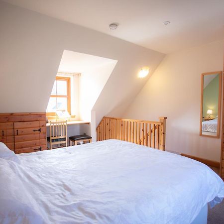 Bed and Breakfast Redwood House Greshornish Номер фото